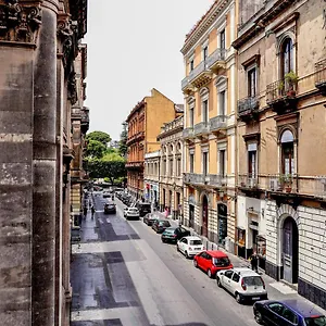 Giardino Bellini-centro Nocleg ze śniadaniem Katania