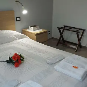 https://cefalu-studio-room-and-apartments.sicilyhotelsitaly.net
